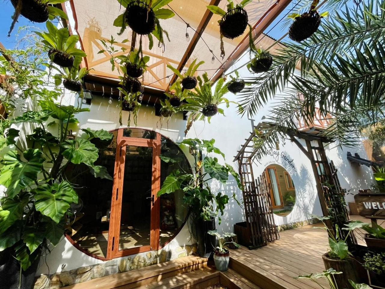La Garden Homestay Long Xuyên Exterior foto