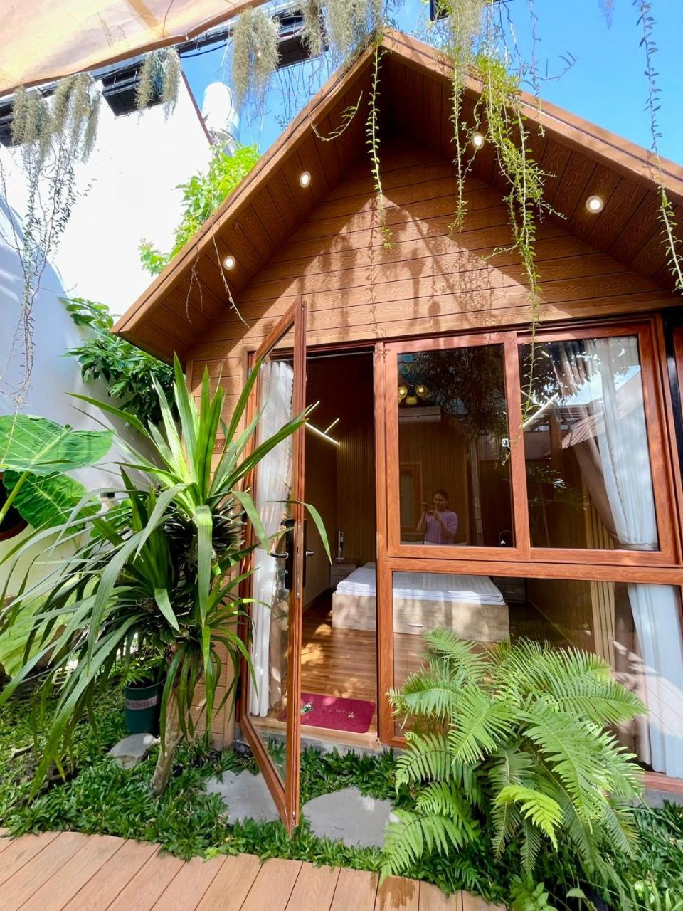 La Garden Homestay Long Xuyên Exterior foto