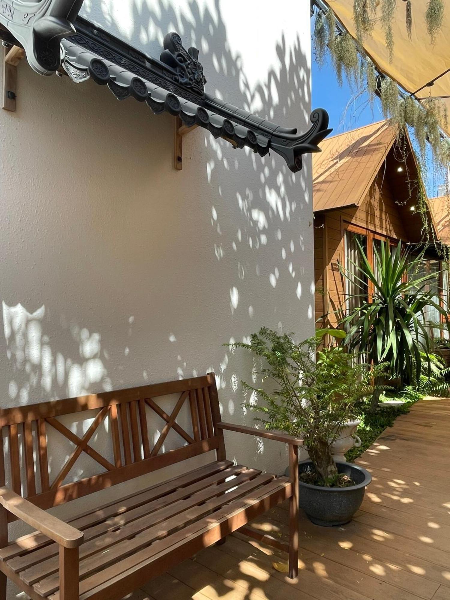 La Garden Homestay Long Xuyên Exterior foto