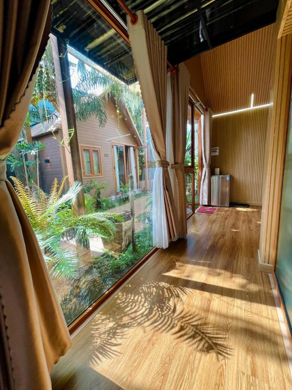 La Garden Homestay Long Xuyên Exterior foto